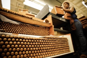 lady in cigar factory